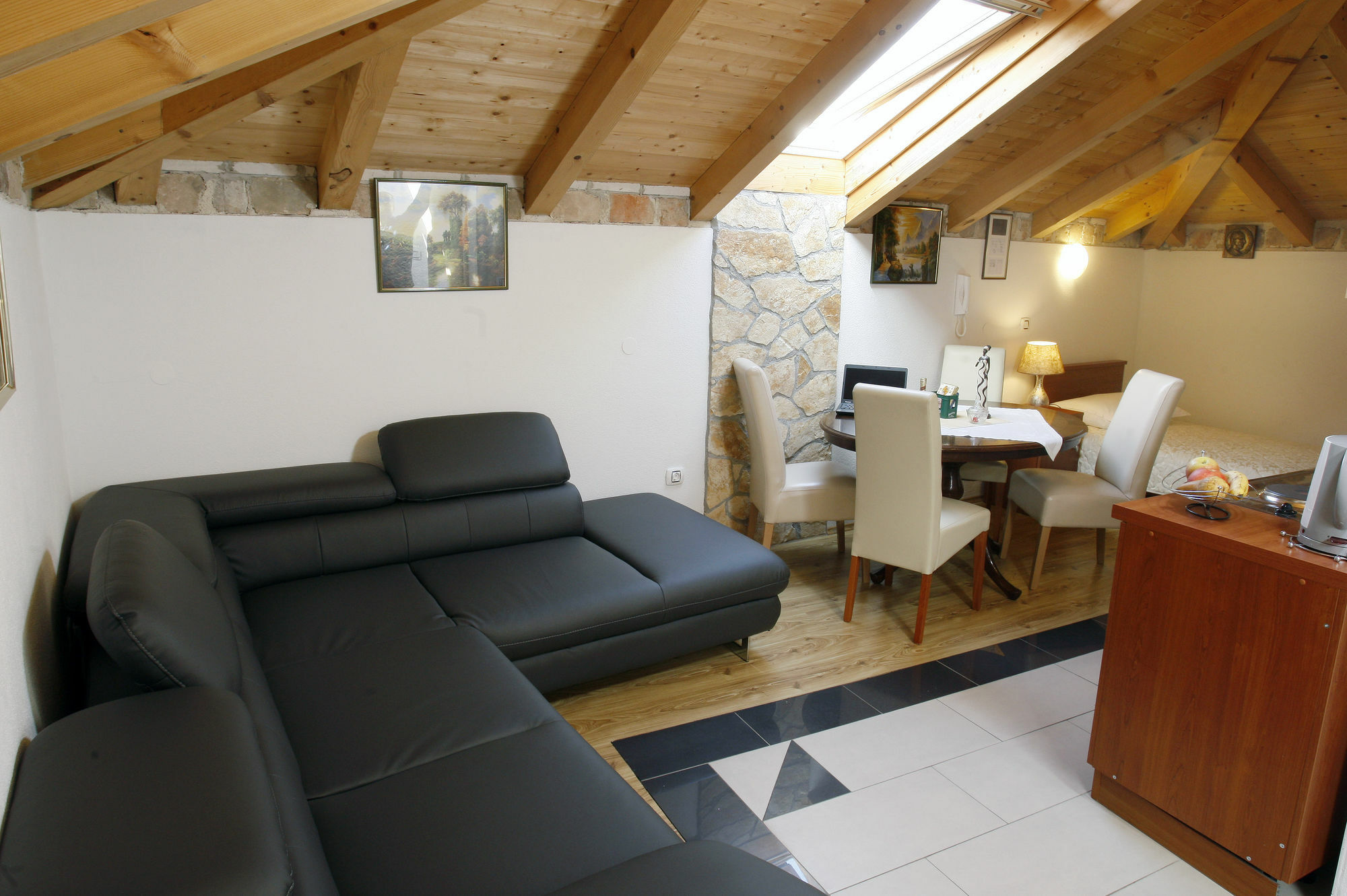 Urbi Et Orbi Appartement Split